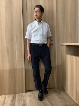 「TOKYO SHIRTS（トウキョウシャツ）の【超形態安定】 形態安定ノンアイロン ボタンダウン 半袖ビジネスワイシャツ（ビジネスシャツ、ブルー系）」を使った、TOKYOSHIRTSららぽーと安城店さん（メンズ・172cm）の夏コーディネート