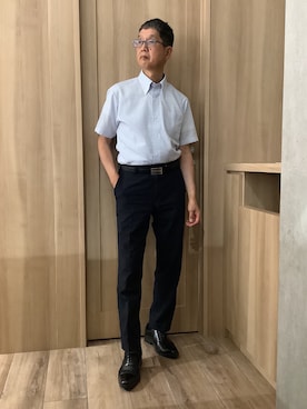 「TOKYO SHIRTS（トウキョウシャツ）の【吸水速乾】 形態安定ノンアイロン ボタンダウン 半袖ビジネスワイシャツ（ビジネスシャツ、ブルー系）」を使った、TOKYOSHIRTSららぽーと安城店さん（メンズ・172cm）の夏コーディネート