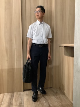 「TOKYO SHIRTS（トウキョウシャツ）の【吸水速乾】 形態安定ノンアイロン ボタンダウン 半袖ビジネスワイシャツ（ビジネスシャツ、レッド系）」を使った、TOKYOSHIRTSららぽーと安城店さん（メンズ・172cm）の夏コーディネート