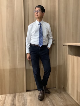 「TOKYO SHIRTS（トウキョウシャツ）の形態安定ノンアイロン ドゥエボットーニ 長袖ビジネスワイシャツ（ビジネスシャツ、ホワイト系）」を使った、TOKYOSHIRTSららぽーと安城店さん（メンズ・172cm）の夏コーディネート