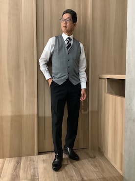 「アイテム（ビジネスシャツ、ホワイト系）」を使った、TOKYOSHIRTSららぽーと安城店さん（メンズ・172cm）の秋コーディネート