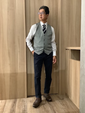 「アイテム（ビジネスシャツ、ホワイト系）」を使った、TOKYOSHIRTSららぽーと安城店さん（メンズ・172cm）の秋コーディネート