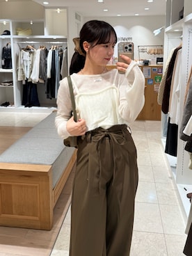 「アイテム（ハンドバッグ、グリーン系）」を使った、つゆちゃんさん（レディース・156cm）の秋コーディネート