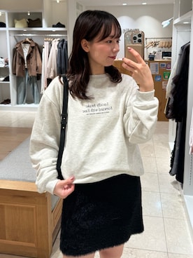 「アイテム（トートバッグ）」を使った、つゆちゃんさん（レディース・156cm）の秋コーディネート