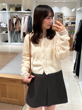 「アイテム（カーディガン/ボレロ）」を使った、つゆちゃんさん（レディース・156cm）の秋コーディネート