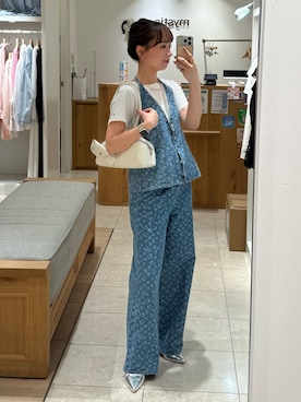 「アイテム（セットアップ）」を使った、つゆちゃんさん（レディース・156cm）の春コーディネート