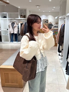 「アイテム（パーカー、ホワイト系）」を使った、つゆちゃんさん（レディース・156cm）の冬コーディネート