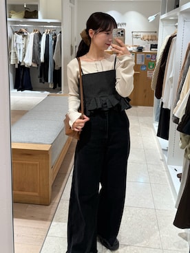 「mystic（ミスティック）のアイテム（ショルダーバッグ）」を使った、つゆちゃんさん（レディース・156cm）の秋コーディネート