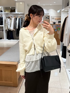 「mystic（ミスティック）のアイテム（ショルダーバッグ）」を使った、つゆちゃんさん（レディース・156cm）の秋コーディネート