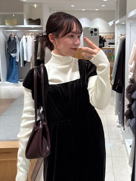 「アイテム（サロペット/オーバーオール）」を使った、つゆちゃんさん（レディース・156cm）の冬コーディネート