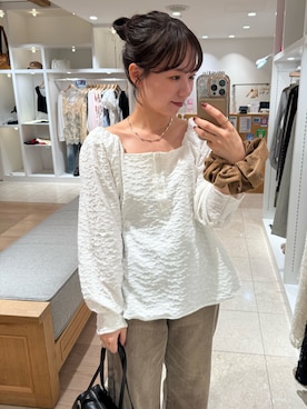 「mystic（ミスティック）のアイテム（シュシュ）」を使った、つゆちゃんさん（レディース・156cm）の秋コーディネート