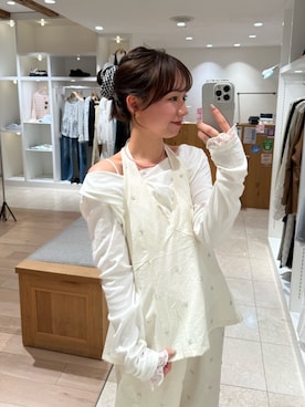 「mystic（ミスティック）のアイテム（シュシュ）」を使った、つゆちゃんさん（レディース・156cm）の春コーディネート