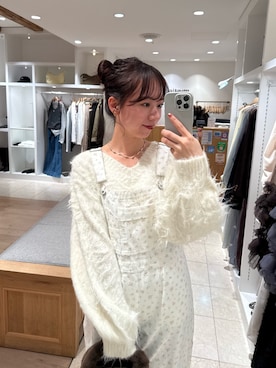 「アイテム（サロペット/オーバーオール）」を使った、つゆちゃんさん（レディース・156cm）の冬コーディネート