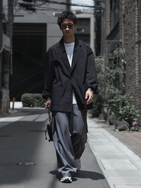 「ato（アトウ）のアイテム」を使った、Ryooさん（メンズ・170cm）の春コーディネート