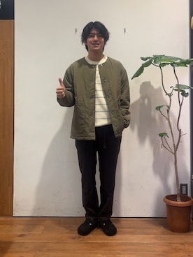 「アイテム（サンダル）」を使った、みねいさん（メンズ・170cm・10代）の秋コーディネート