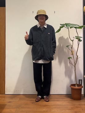 「アイテム（ノーカラージャケット）」を使った、みねいさん（メンズ・170cm）の秋コーディネート