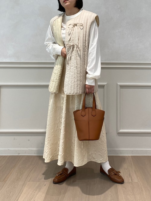 【セット売り】sheller シェリエ　スクエアキルティングベストキュロット セット売り】sheller シェリエスクエアキルティングベストキュロット