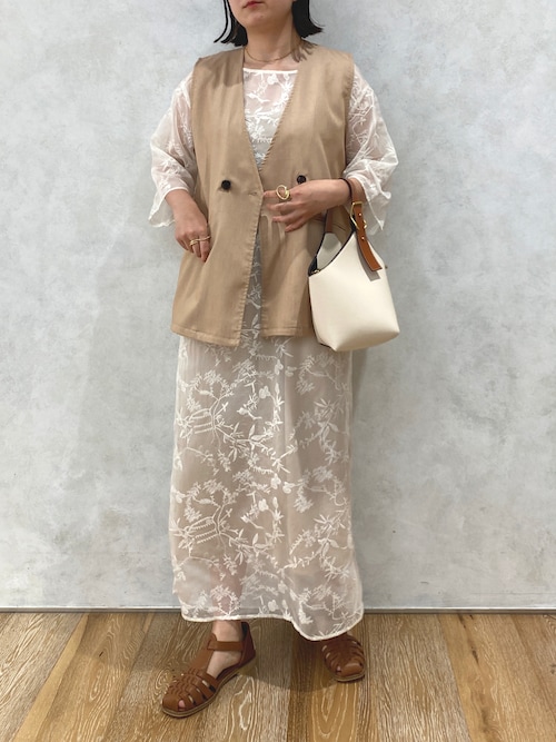 刺繍シアーワンピース apres jour clair】刺繍シアーワンピース【ZOZOTOWN限定アイテム
