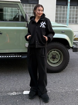 「アイテム（スウェットパンツ）」を使った、うらのことこさん（レディース・165cm）の秋コーディネート