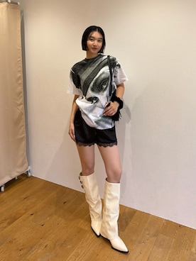 「WHO'S WHO gallery（フーズフーギャラリー）のVIDEO SHOP × PeterAnderson Facephoto TEE（Tシャツ/カットソー、ホワイト系）」を使った、うらのことこさん（レディース・165cm）の夏コーディネート