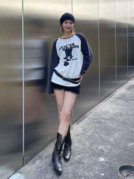 「WHO'S WHO gallery（フーズフーギャラリー）のスタッズベルト（ベルト）」を使った、うらのことこさん（レディース・165cm）の夏コーディネート