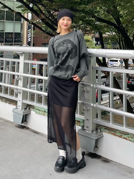 「WHO'S WHO gallery（フーズフーギャラリー）のアイテム（スウェット）」を使った、うらのことこさん（レディース・165cm）の秋コーディネート