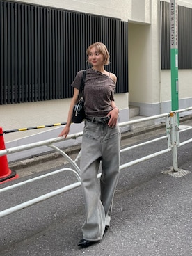 「WHO'S WHO gallery（フーズフーギャラリー）のスタッズベルト（ベルト）」を使った、うらのことこさん（レディース・165cm）の春コーディネート