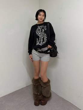 「WHO'S WHO gallery（フーズフーギャラリー）の【Sourcream】$ファースウェット（Tシャツ/カットソー、ブラック系）」を使った、うらのことこさん（レディース・165cm）の夏コーディネート