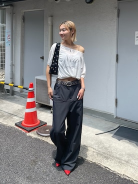 「アイテム（スラックス）」を使った、うらのことこさん（レディース・165cm）の夏コーディネート