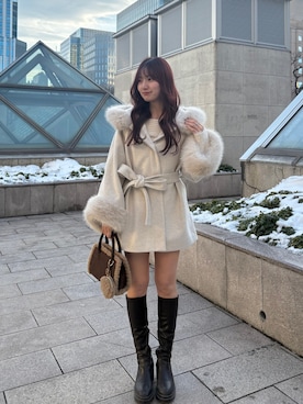 「アイテム（ポンチョ）」を使った、shizukuchさん（レディース・163cm）の冬コーディネート