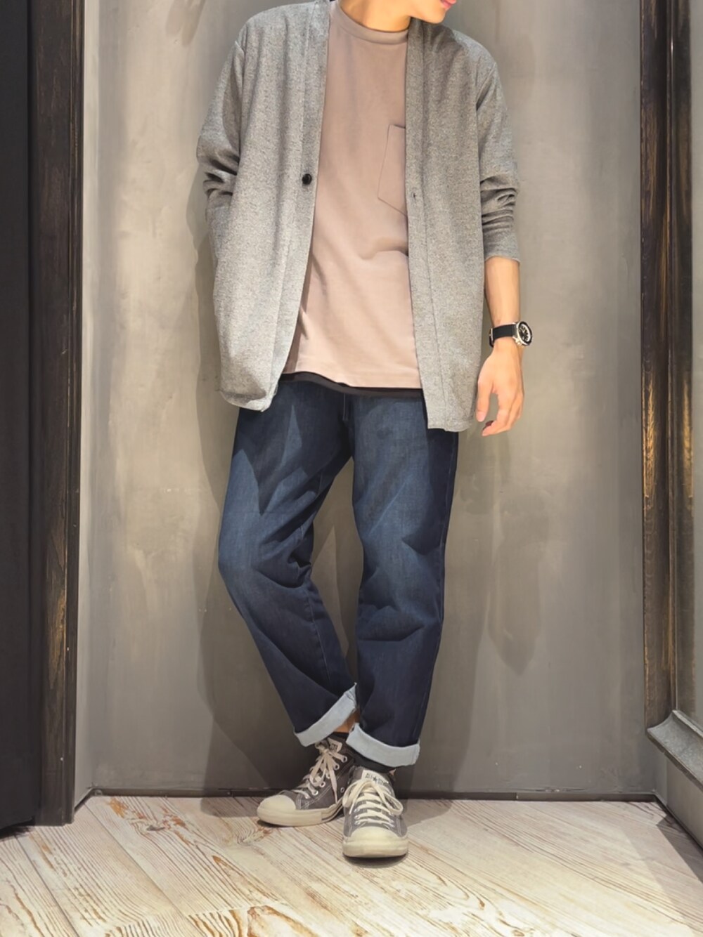 「カジュアルコーデ、お洒落さんとつながりたい、シンプルコーデ、オトナカジュアル、Tシャツ/カットソー、いいね、save、フォローお願いします🤑、リラックススタイル、今日のコーデ、カーディガン、低身長」｜「UNION STATIONのアイテム（カーディガン/ボレロ、グレー系）」を使った、隼さん（メンズ・160cm）の夏コーディネートの1枚目の写真