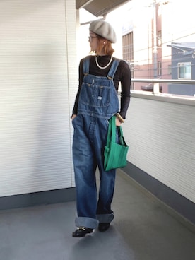 「プリーツバッグ」｜「アイテム（オールインワン・サロペット）」を使った、teeemoeさん（レディース・157cm）の秋コーディネート