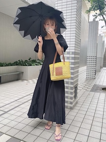 LOEWE スクエアバスケットバッグ スモール(蜂の巣編み) LOEWE（ロエベ）の「スクエア バスケットバッグ スモール