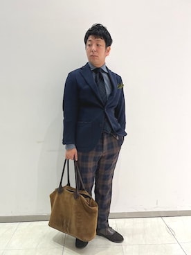 「アイテム（ハンカチ/ハンドタオル）」を使った、柴田さん（メンズ・163cm）の秋コーディネート