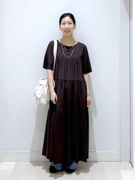 「GLOBAL WORK（グローバルワーク）の撥水軽量2WAYバッグ/137590（ショルダーバッグ、ホワイト系）」を使った、rellraさん（レディース・159cm）の春コーディネート