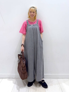 「アイテム（サロペット/オーバーオール）」を使った、Miyaさん（レディース・152cm）の秋コーディネート