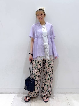 「GLOBAL WORK（グローバルワーク）のフラワー刺繍シュシュ/581086（シュシュ、ホワイト系）」を使った、Miyaさん（レディース・152cm）の夏コーディネート