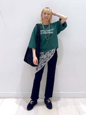 「アイテム（ストール/ショール）」を使った、Miyaさん（レディース・152cm）の秋コーディネート