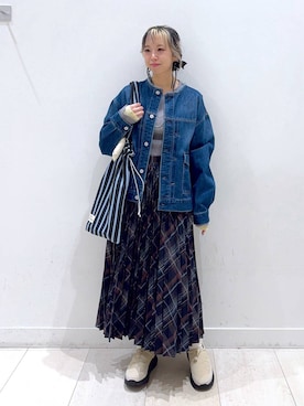 「アイテム（デニムジャケット）」を使った、Miyaさん（レディース・152cm・30代）の冬コーディネート