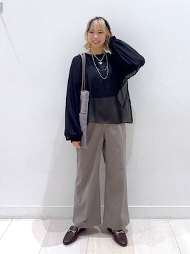 「アイテム（トートバッグ、パープル系）」を使った、Miyaさん（レディース・152cm）の秋コーディネート