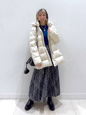 「アイテム（ダウンジャケット/コート、ベージュ系）」を使った、Miyaさん（レディース・152cm）の冬コーディネート