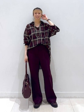 「GLOBAL WORK（グローバルワーク）の3ROOMボストンバッグ/1045688（ボストンバッグ、レッド系）」を使った、Miyaさん（レディース・152cm）の夏コーディネート
