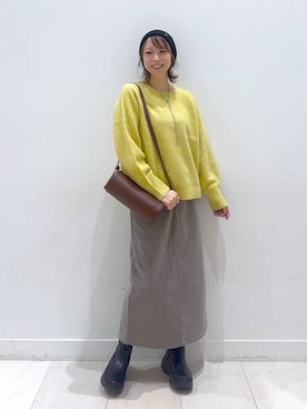 「GLOBAL WORK（グローバルワーク）のシリンダーバッグ/1049528（クラッチバッグ、ブラウン系）」を使った、Miyaさん（レディース・152cm）の秋コーディネート