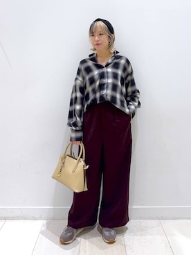 「アイテム（ヘアアクセサリー）」を使った、Miyaさん（レディース・152cm）の秋コーディネート