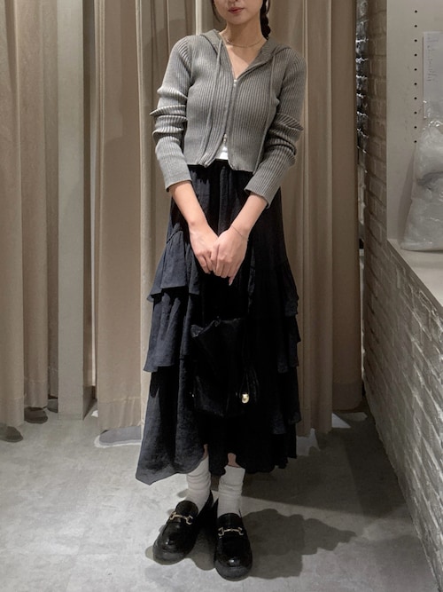 新品未使用タグあり　MACHATT アシメフリルスカート　黒 マチャットアシメフリルスカートブラック