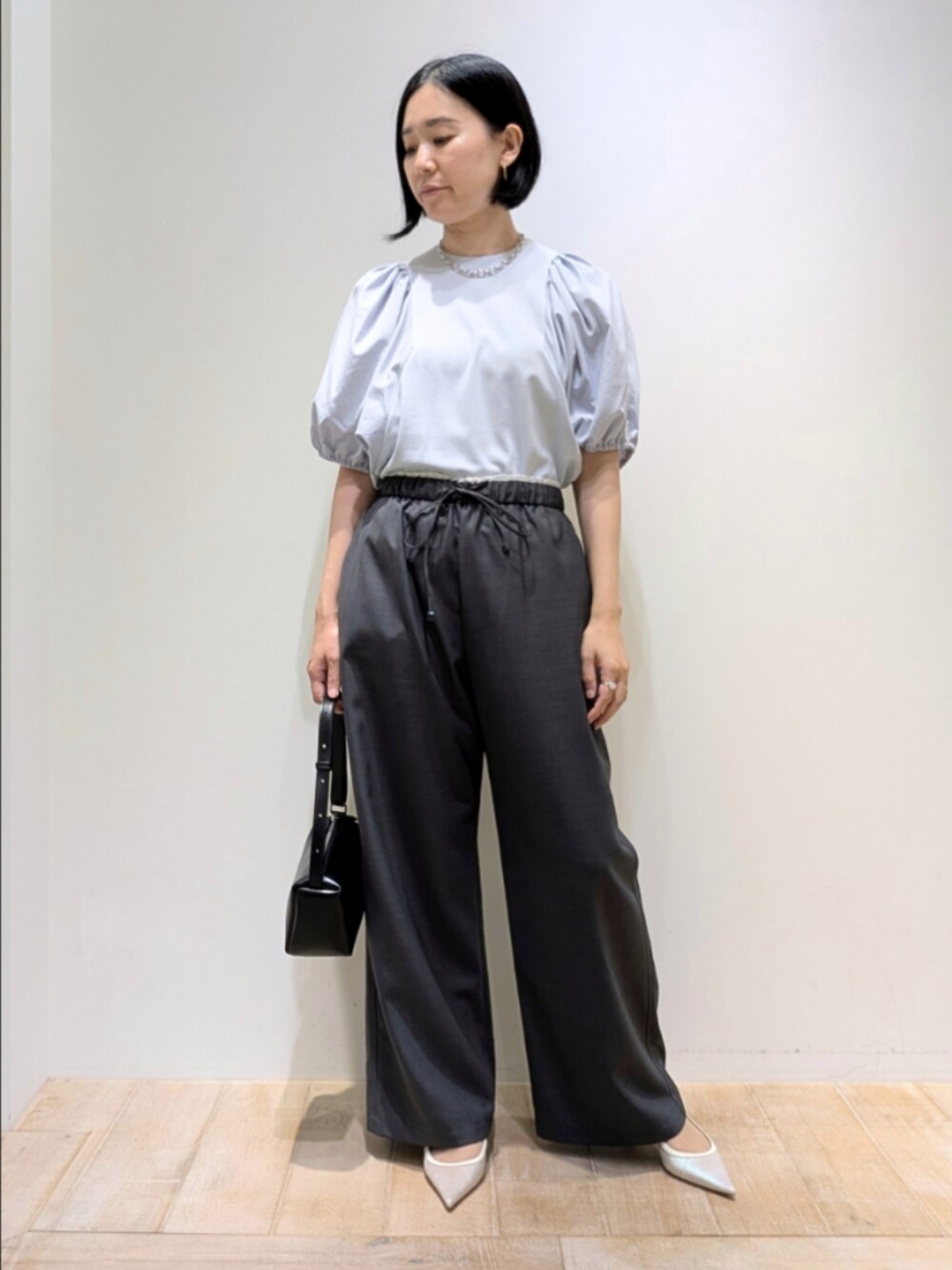 tシャツ タフタスリーブプルオーバー/オフィスカジュアル/夏服/パフスリーブ レディース qualite（カリテ）の「タフタスリーブプルオーバー/オフィス