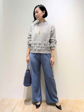「サテンパンツ」｜「アイテム（スラックス）」を使った、Chieさん（レディース・164cm）の秋コーディネート