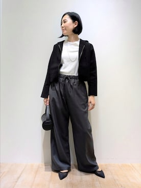 「qualite（カリテ）の【セットアップ対応】ウールライクイージーパンツ/夏服/オフィス（その他パンツ）」を使った、Chieさん（レディース・164cm）の秋コーディネート