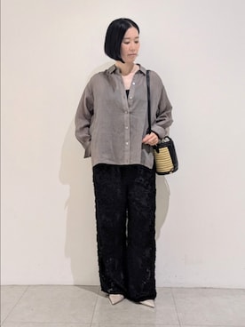 「qualite（カリテ）のリネン混レギュラーシャツ　春服　夏服　オフィスカジュアル（シャツ/ブラウス、ブラウン系）」を使った、Chieさん（レディース・164cm）の夏コーディネート