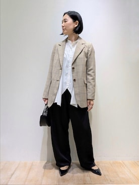 「qualite（カリテ）のアイテム（ジャケット/アウター）」を使った、Chieさん（レディース・164cm）の秋コーディネート